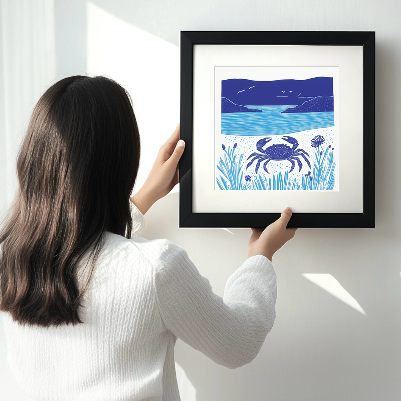 Crab on sand Linoprint-Style Art (1002-1)