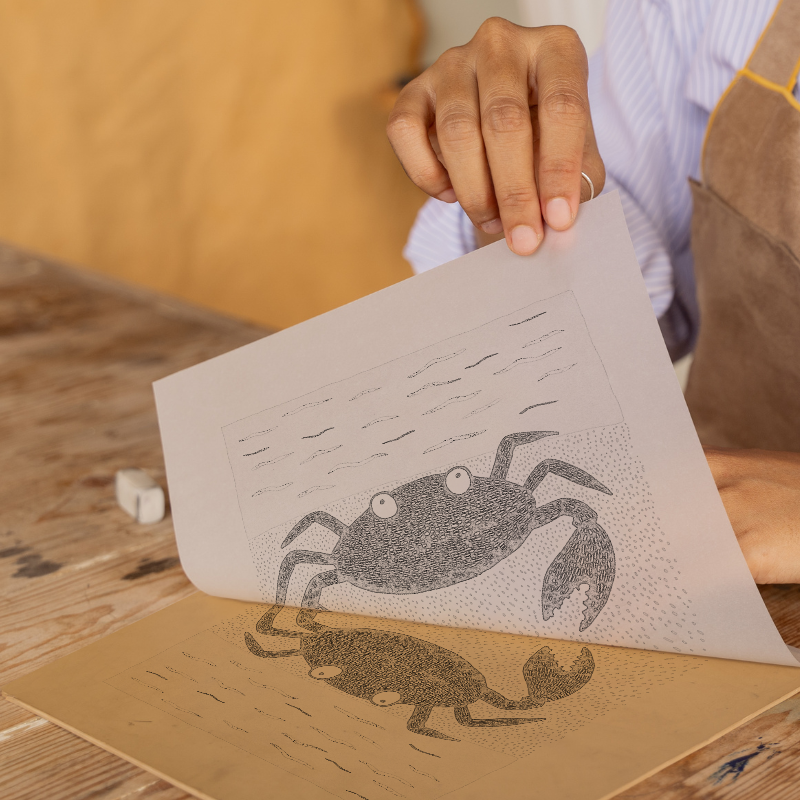 Crab on sand Linoprint-Style Art (711-1)