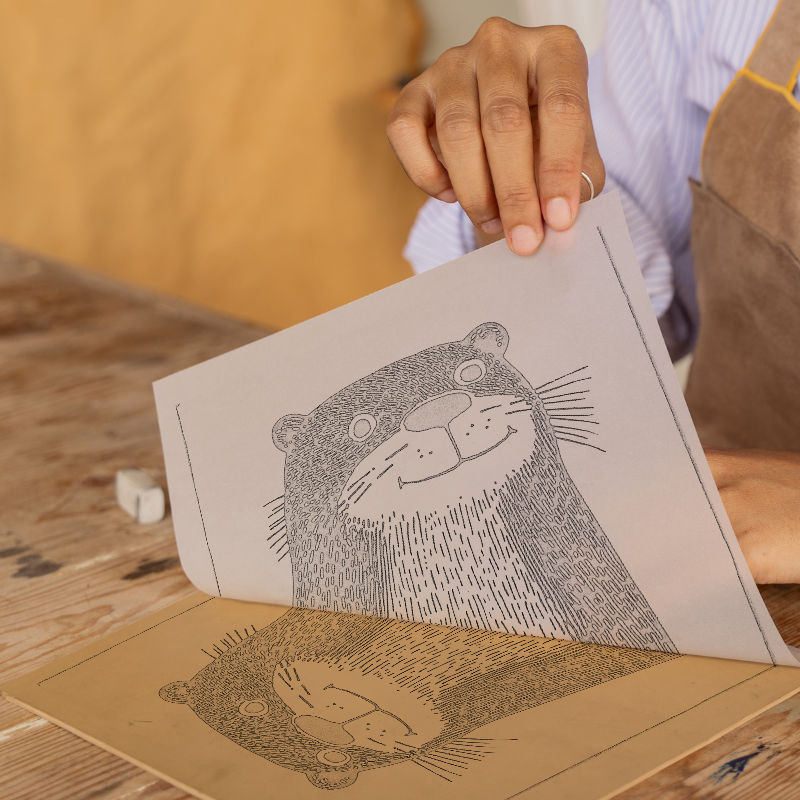 Cute Otter Linoprint-Style Art (633-1)