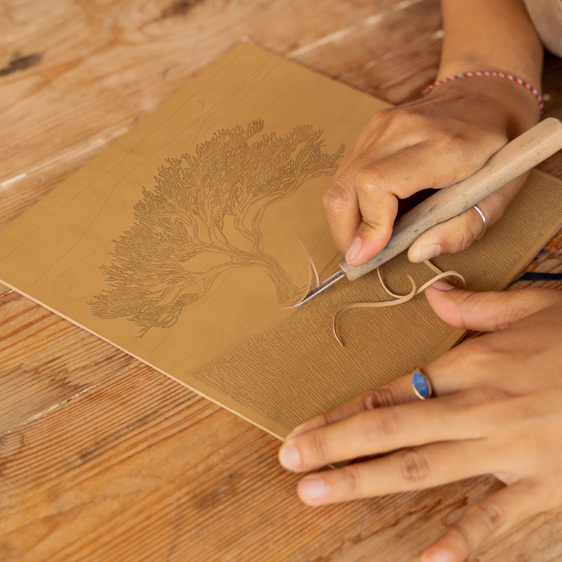 Lone windswept Hawthorn tree Linoprint-Style Art (2479-1)