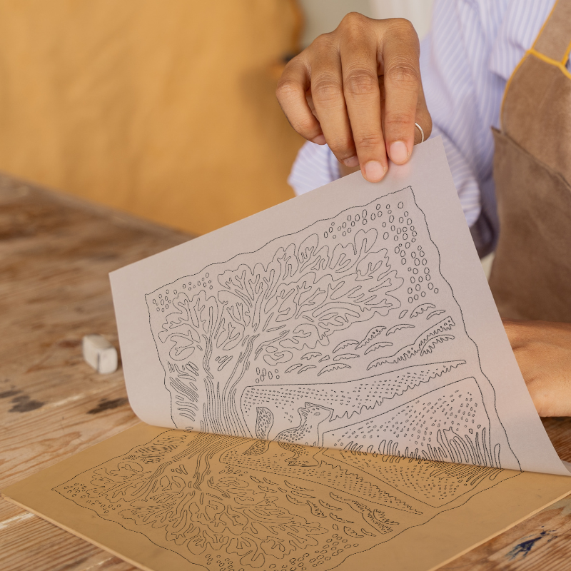 Oak tree with squirrel Linoprint-Style Art (102-3)